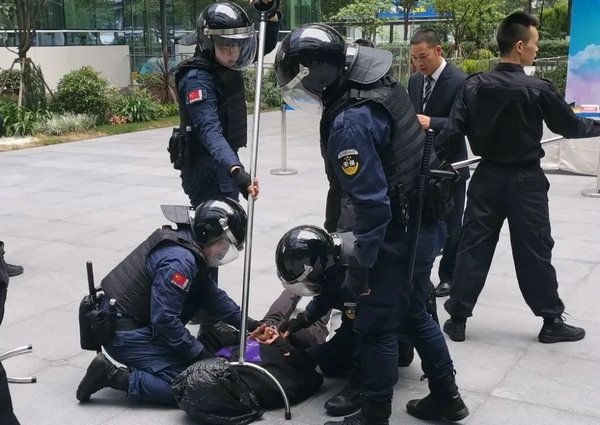 臨時(shí)保安